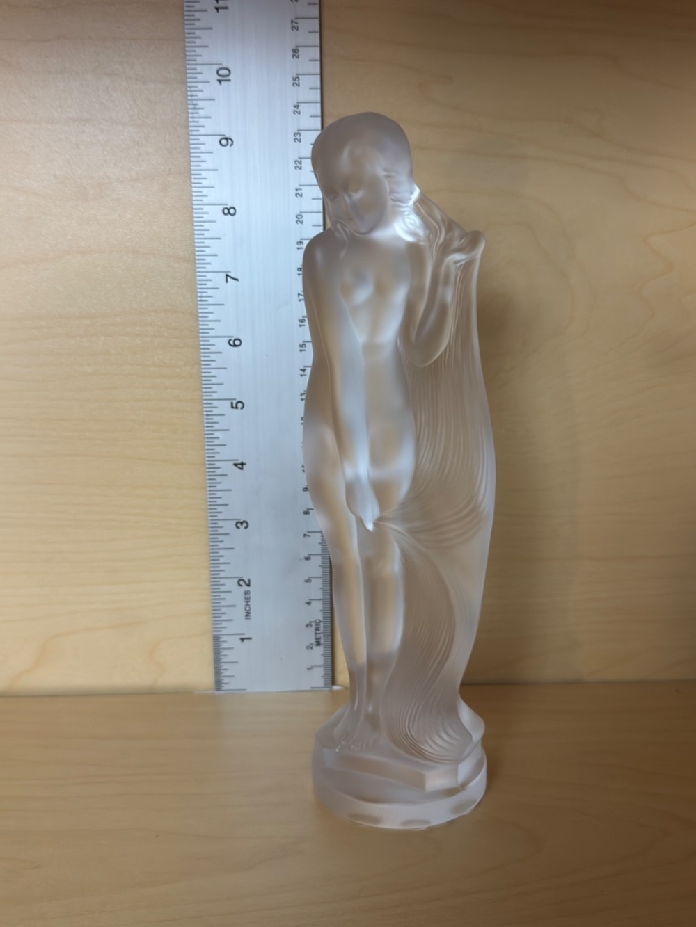 Cristal de Sèvres Frosted Crystal Figurine Art Deco "Nu aux cheveux longs" Nude